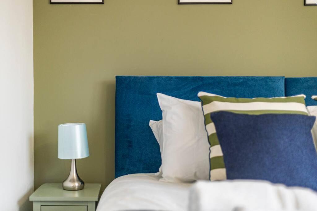 Shard View 2Br Next Tower Bridge Apartment ลอนดอน ภายนอก รูปภาพ