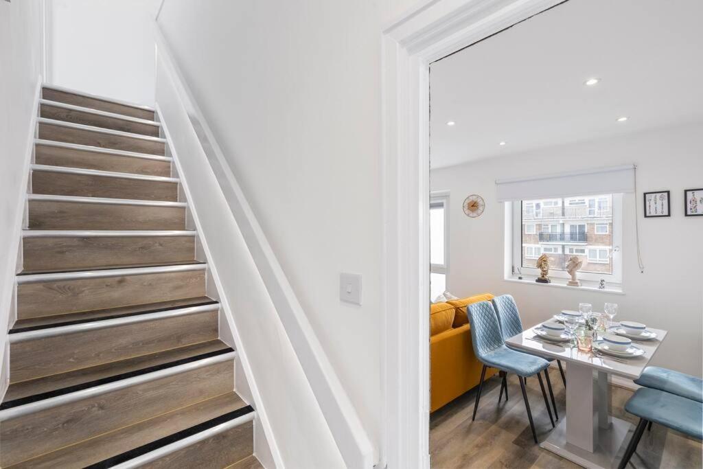 Shard View 2Br Next Tower Bridge Apartment ลอนดอน ภายนอก รูปภาพ